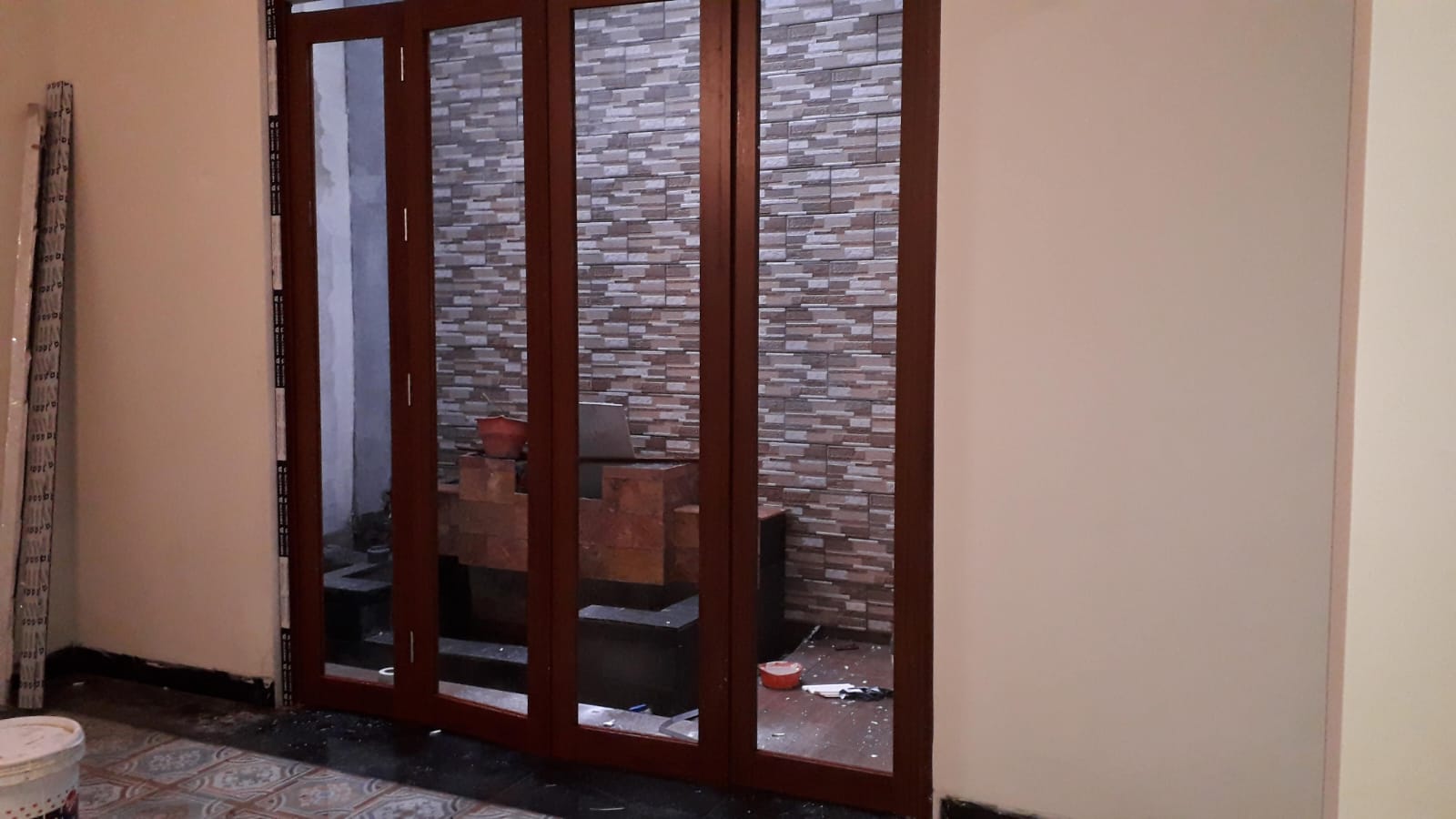 Pekerjaan Floor & Tiling #2 - Pemasangan lantai granit dan leveling lantai presisi